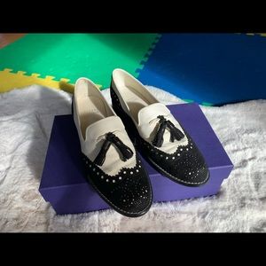 Stuart Weitzman flat shoes
